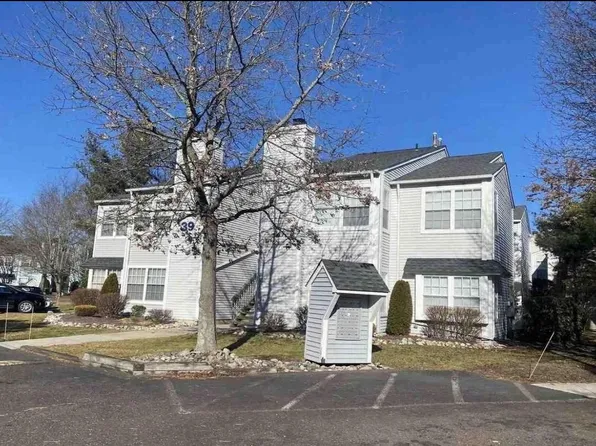 26 Meadow Ridge Rd #394, Galloway, NJ 08205