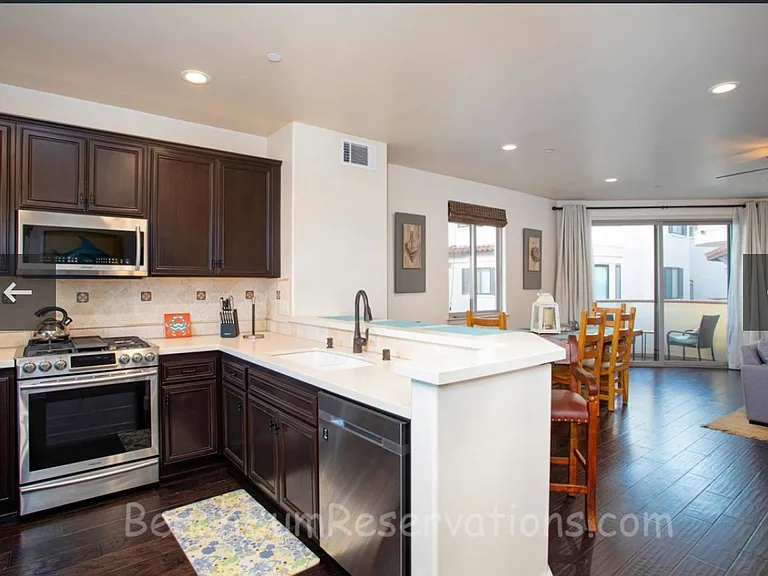 355 Stimson Ave — Photo 8