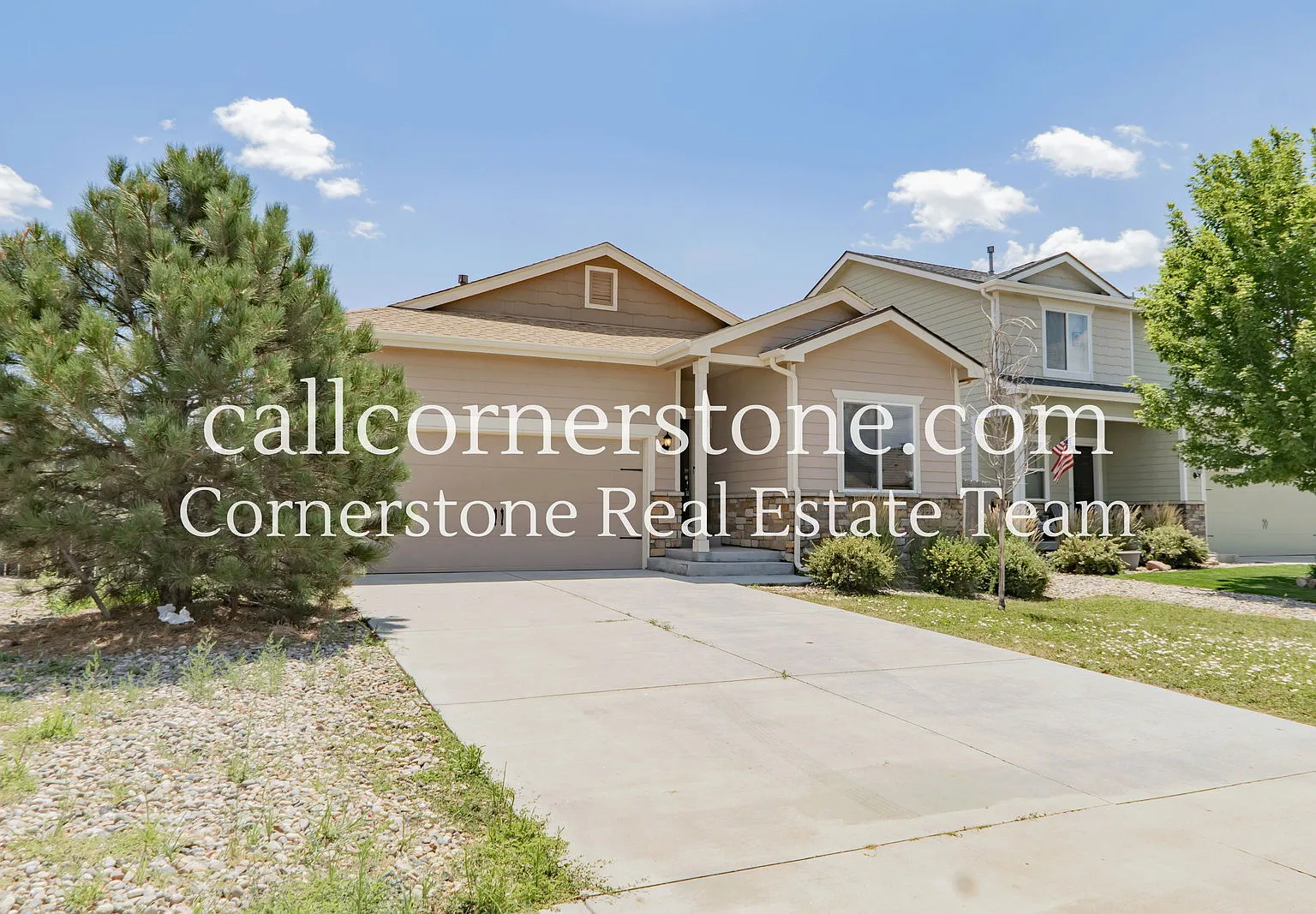 3 bed, 2.0 bath, 1701 sqft, $2,122 — Photo 1