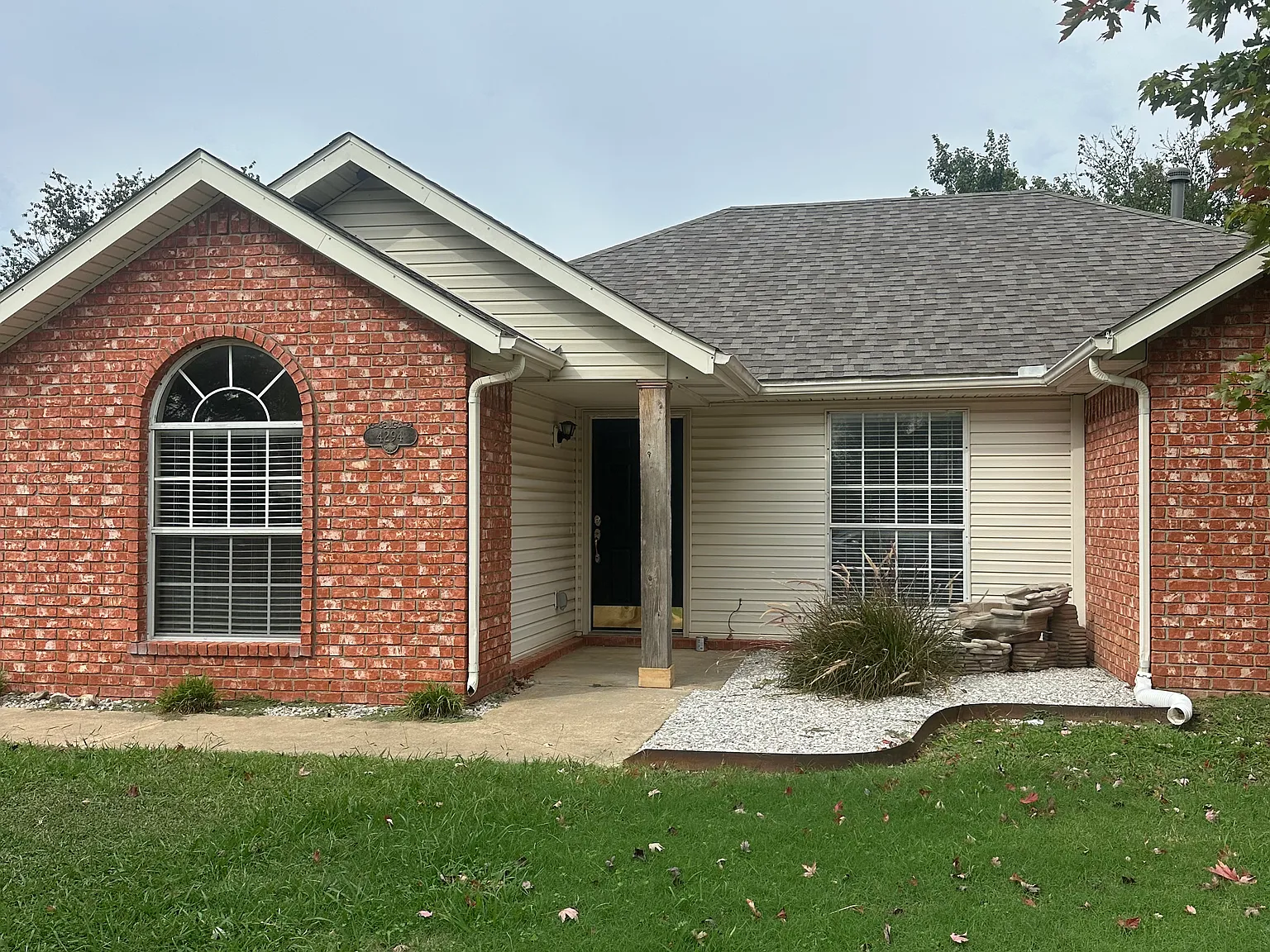 3 bed, 1608 sqft, $1,675 — Photo 1