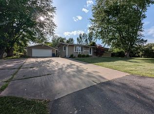 11616 Ridgewood Rd, Milan, IL 61264