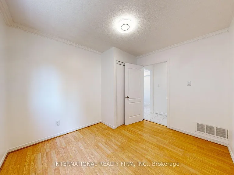 71 Olivewood Dr — Photo 12