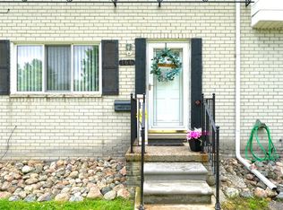 166 N Christine Cir UNIT B, Mount Clemens, MI 48043