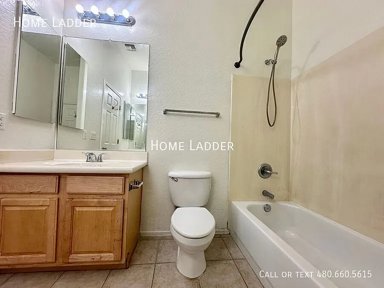 6822 S 55th Ln — Photo 20