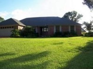 5643 Bay Forest Dr, Pensacola, FL 32526