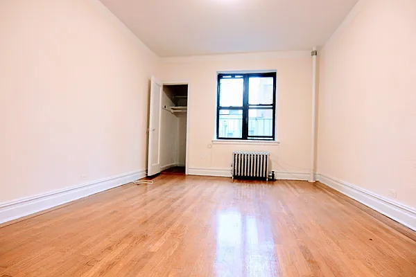 Rented by GPA Realty | media 14