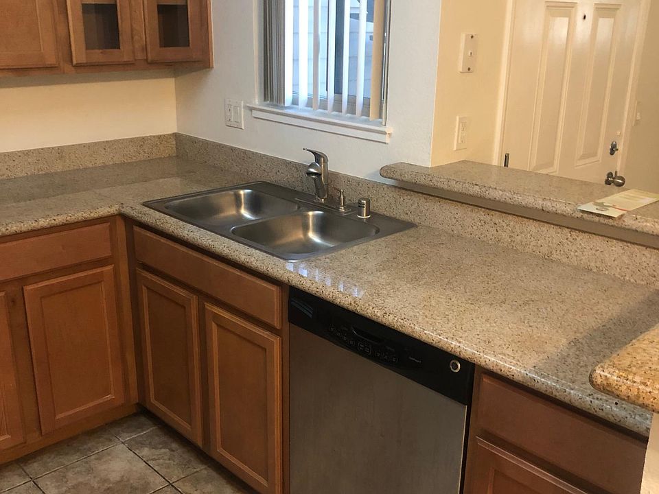 1st image of 3715 Tallyho Dr APT 129