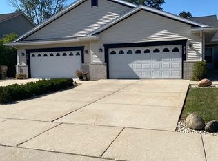 8122 14th Ave #2, Kenosha, WI 53143