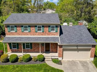 7048 Queensway Ln, Cincinnati, OH 45230