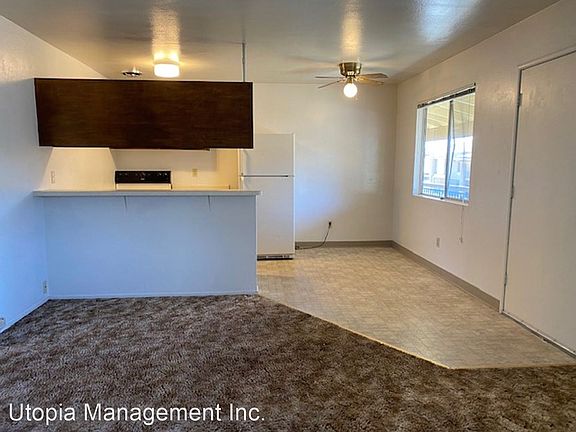 2nd image of 930 Paiute Ln APT 16