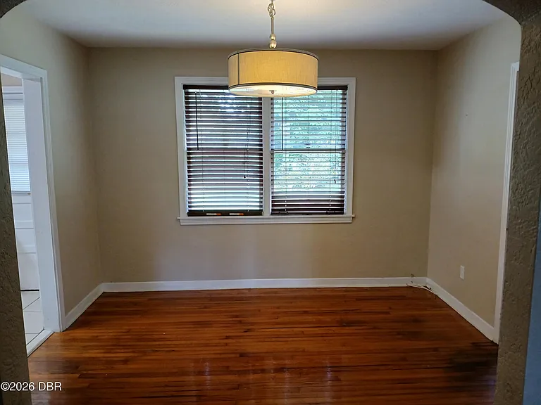 202 Tarragona Way — Photo 5