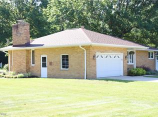8259 Craig Ln, Broadview Heights, OH 44147