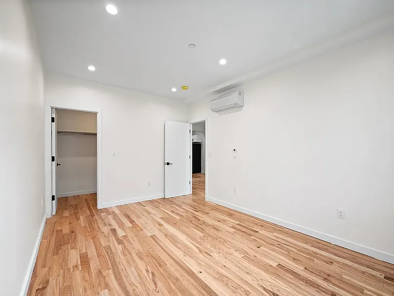 463 W 125th St #5B — Photo 8