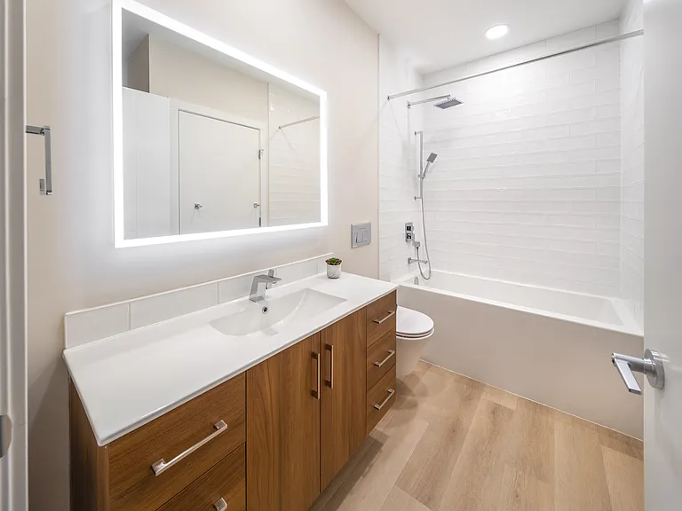 4030 University Ave NW — Photo 97