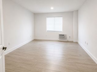 6918 Bay Dr APT 6, Miami Beach, FL 33141
