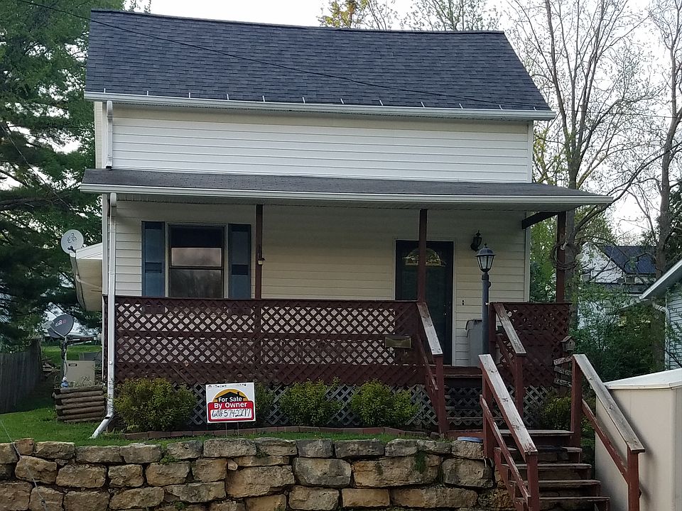 1st image of 420 E Ann St