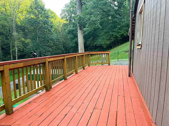 4th image of 84 Billingsley Hollow Rd
