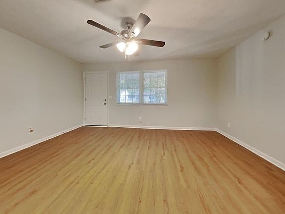 5th image of 6828 Medellin Ct
