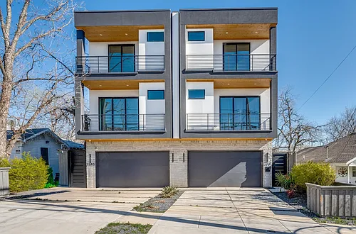 2308 Douglas Ave Photo 1