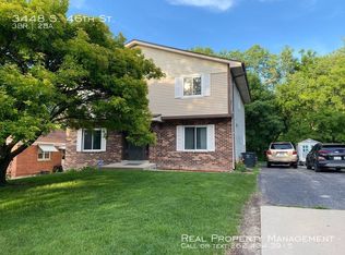 3448 S 46th St, Greenfield, WI 53219