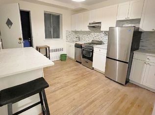 26-30 29th St #1RER, Astoria, NY 11102