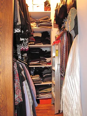 Sold by City Connections Realty | media 15