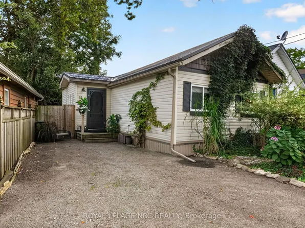 93 Lincoln Rd E, Fort Erie, ON L0S 1B0