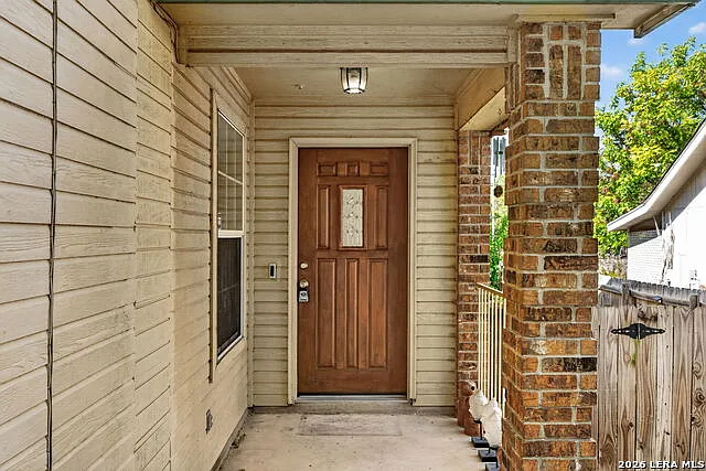 2 bed, 2.0 bath, 1178 sqft, $1,800 — Photo 3