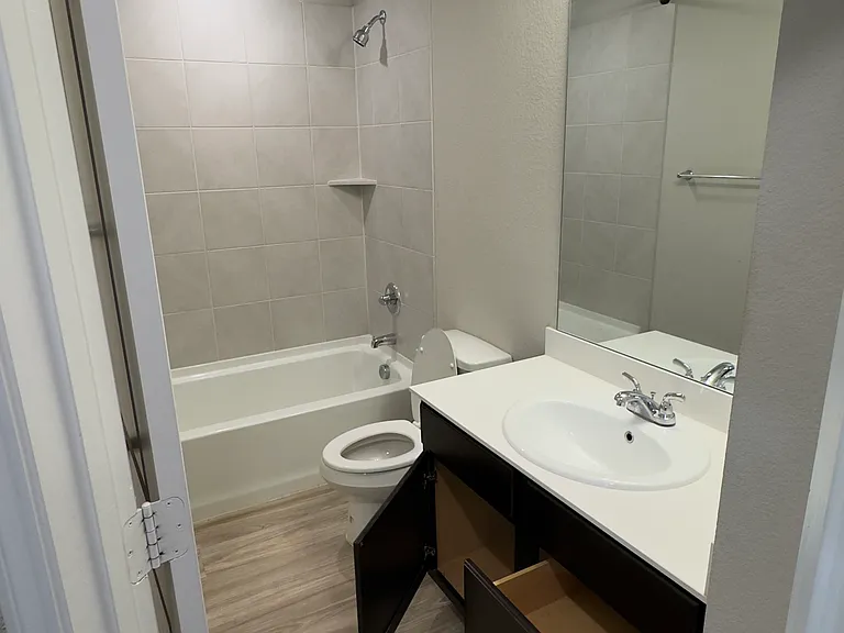 Shared Bathroom 2