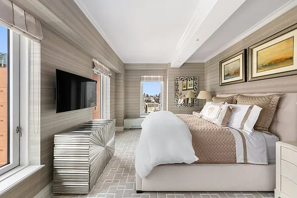 Rented by Douglas Elliman | media 45