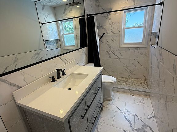 5th image of 53 Goodall St