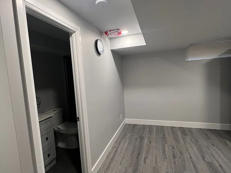 1040 Runningbrook Dr #BASEMENT — Photo 19