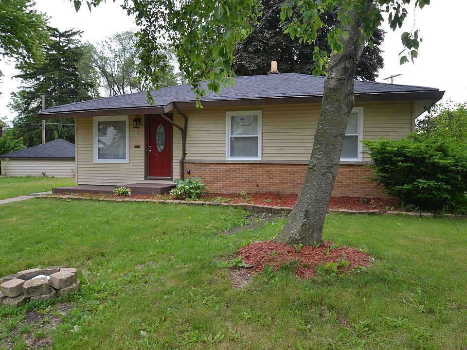 1st image of 7738 W Gertrude Dr
