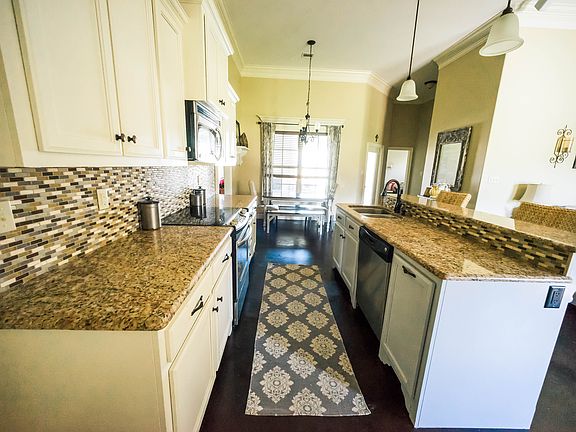 4th image of 206 Crenshaw Dr
