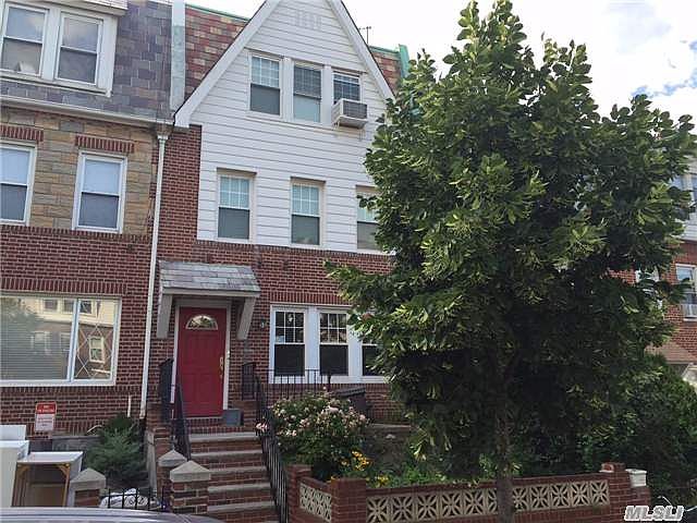 1st image of 2066 33rd St