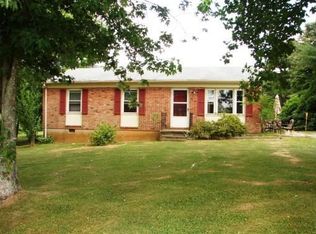 5884 Old Evergreen Rd, Appomattox, VA 24522