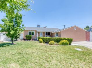2442 N Dearing Ave, Fresno, CA 93703