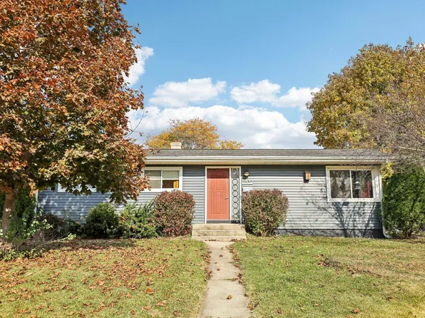 832 West St, Stoughton, WI 53589