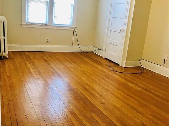 2nd image of 31 Norwood Ave #3R