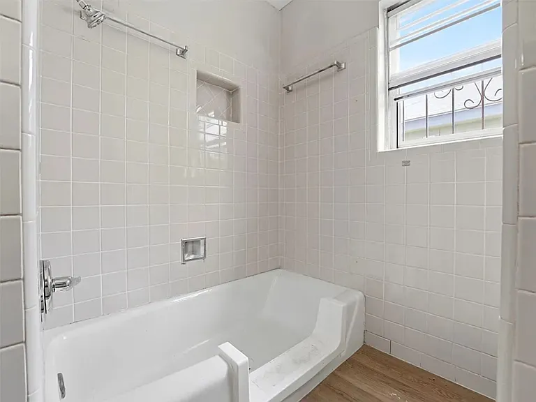 2735 Waleetka St — Photo 11