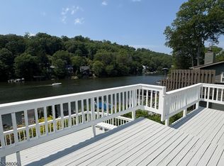 38 W River Styx Rd, Hopatcong, NJ 07843