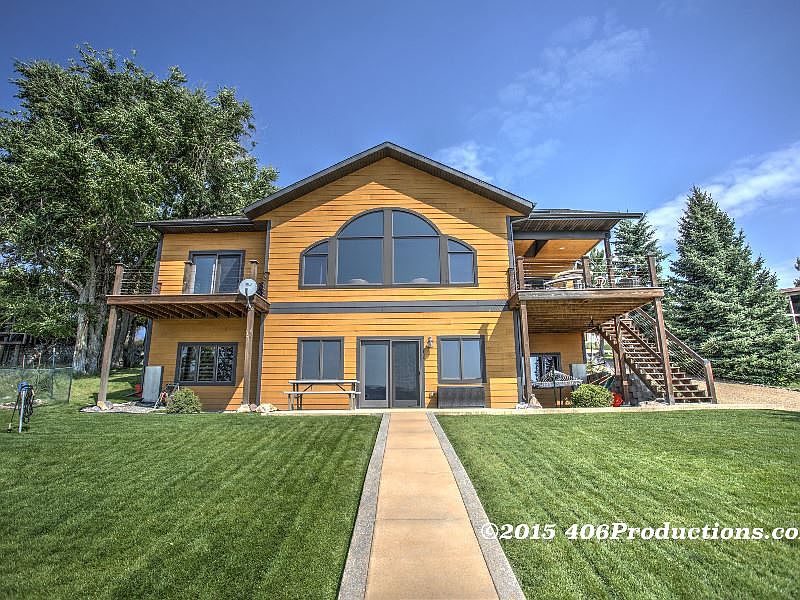 1st image of 8405 Lake Park Trl
