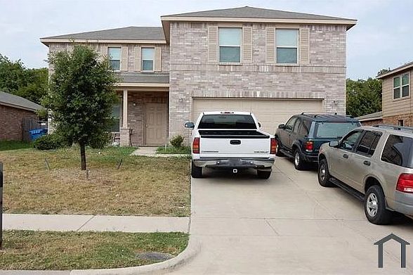 2nd image of 1223 Alhambra Dr