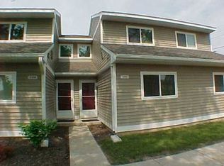 2111 Stone School Cir, Ann Arbor, MI 48108
