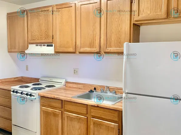 231 First Street. Sparks, NV 89431, 231 1st St APT 11, Sparks, NV 89431