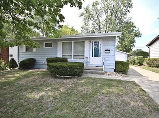 44 Ridge Lane Dr, Decatur, IL 62521