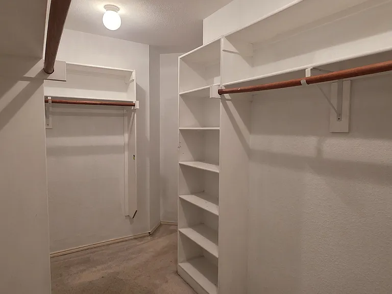 9705 Dragonfly Dr — Photo 23