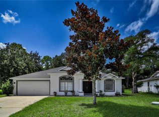 8 White Haven Ln, Palm Coast, FL 32164