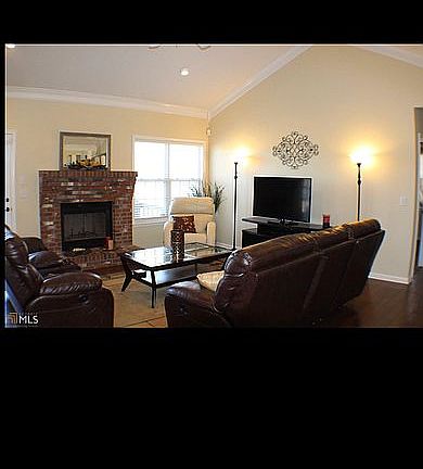 2nd image of 164 Hardwood Holw