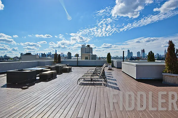 Rented by Fiddler Realty | media 27